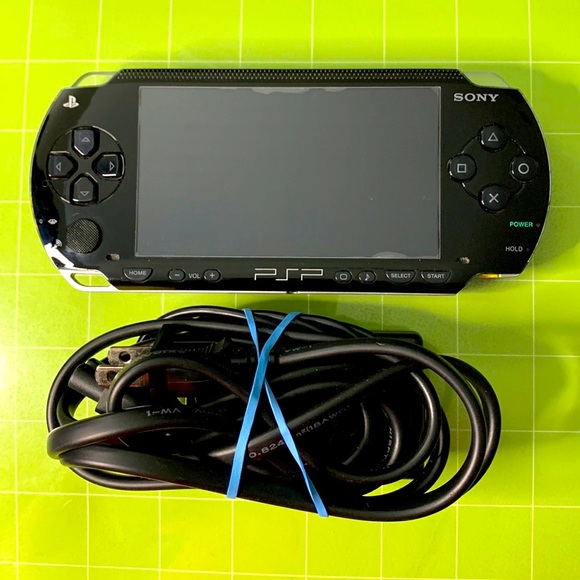 Sony Other - 🔥Sony PSP X15 Games Built In 🔥